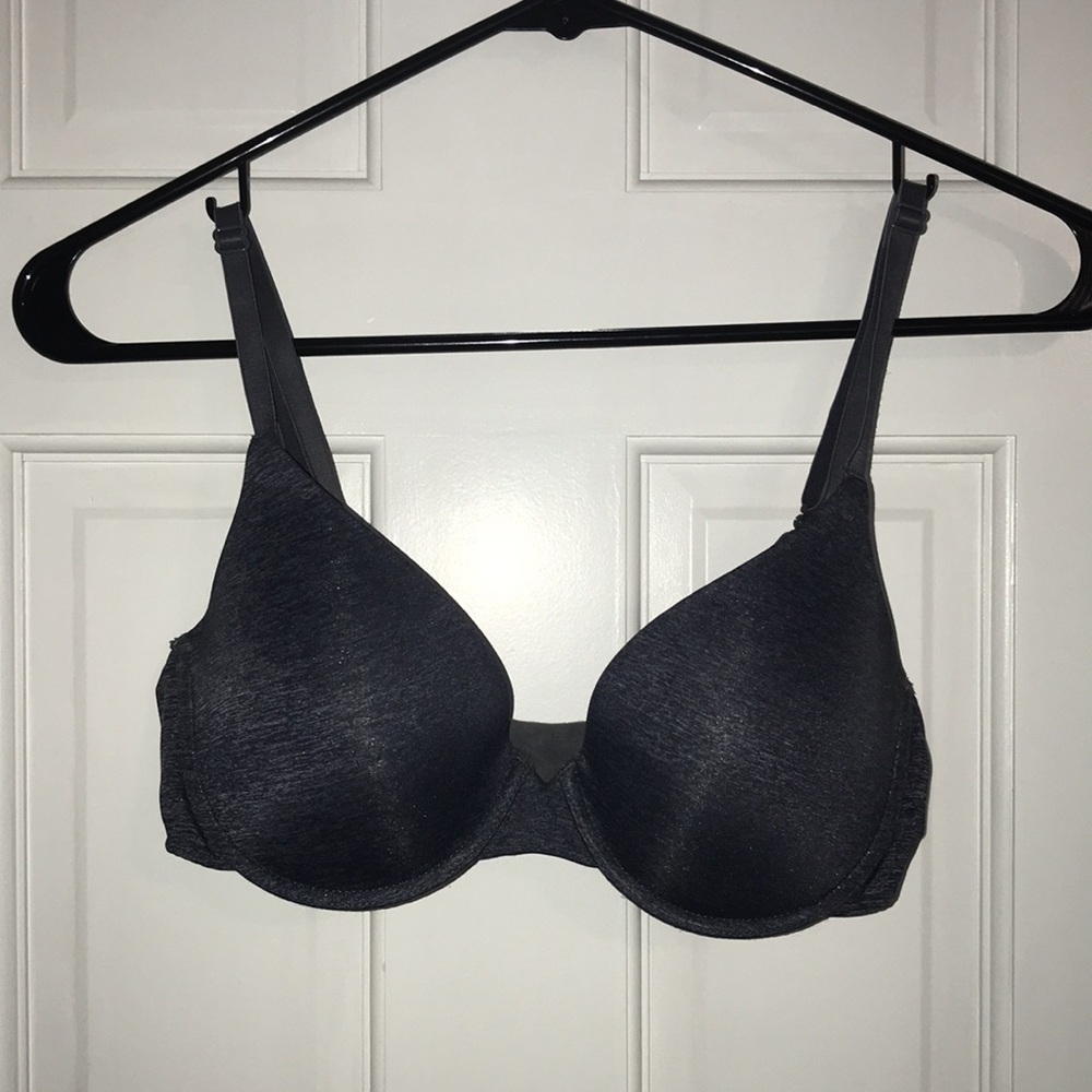 Victoria’s Secret blue bra uplift semi Demi